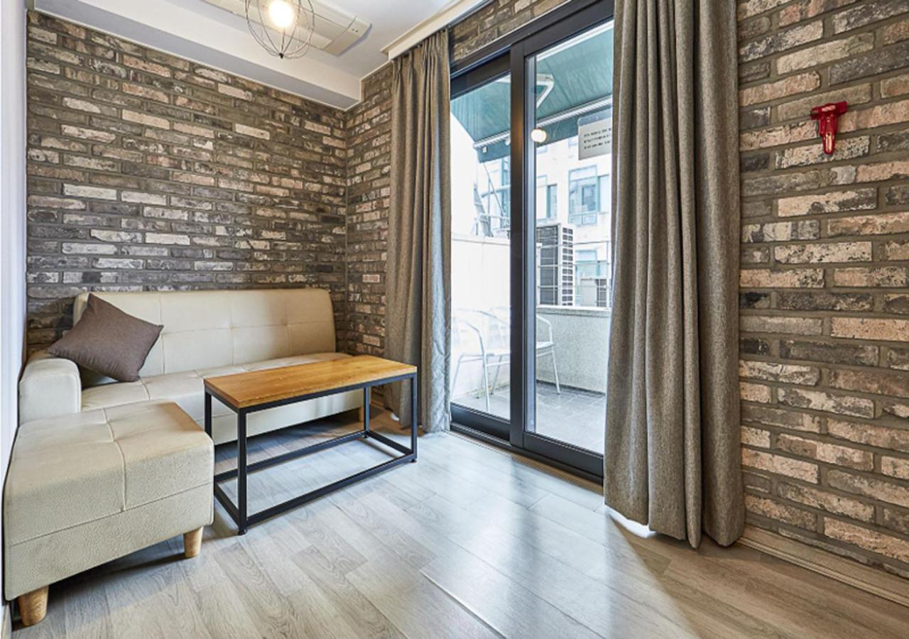 Regency Hotel Seongnam Exterior photo