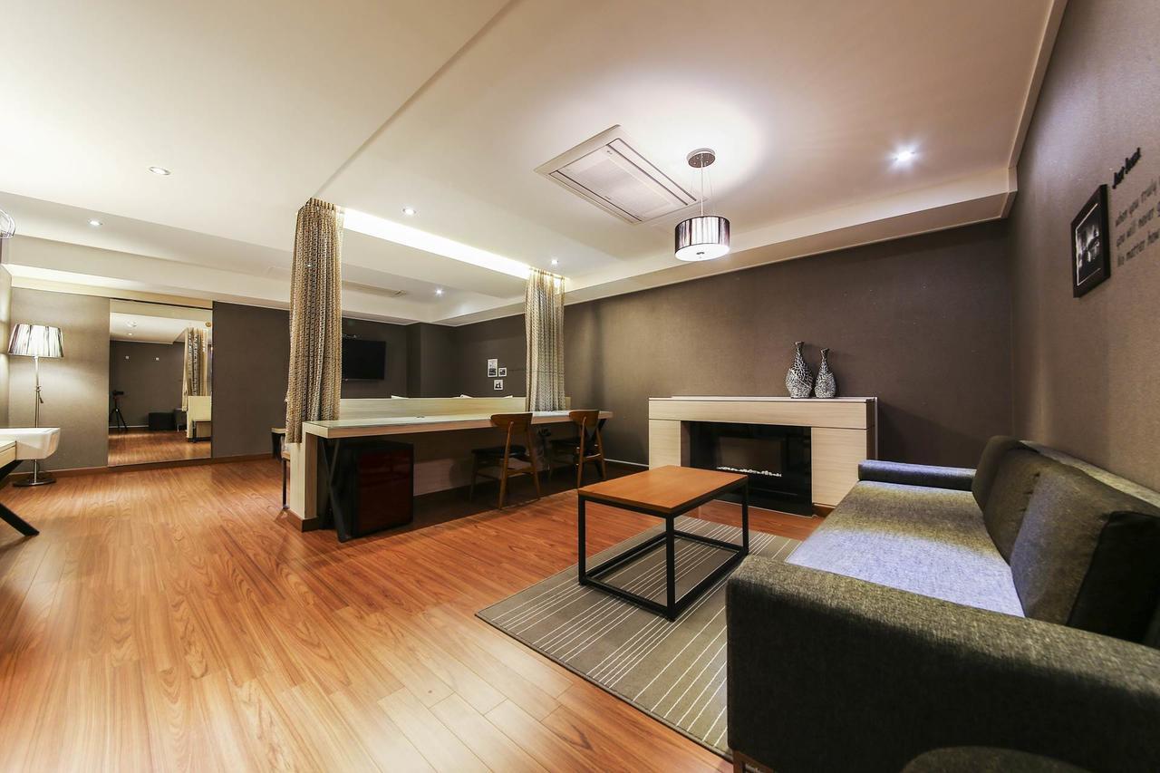 Regency Hotel Seongnam Exterior photo